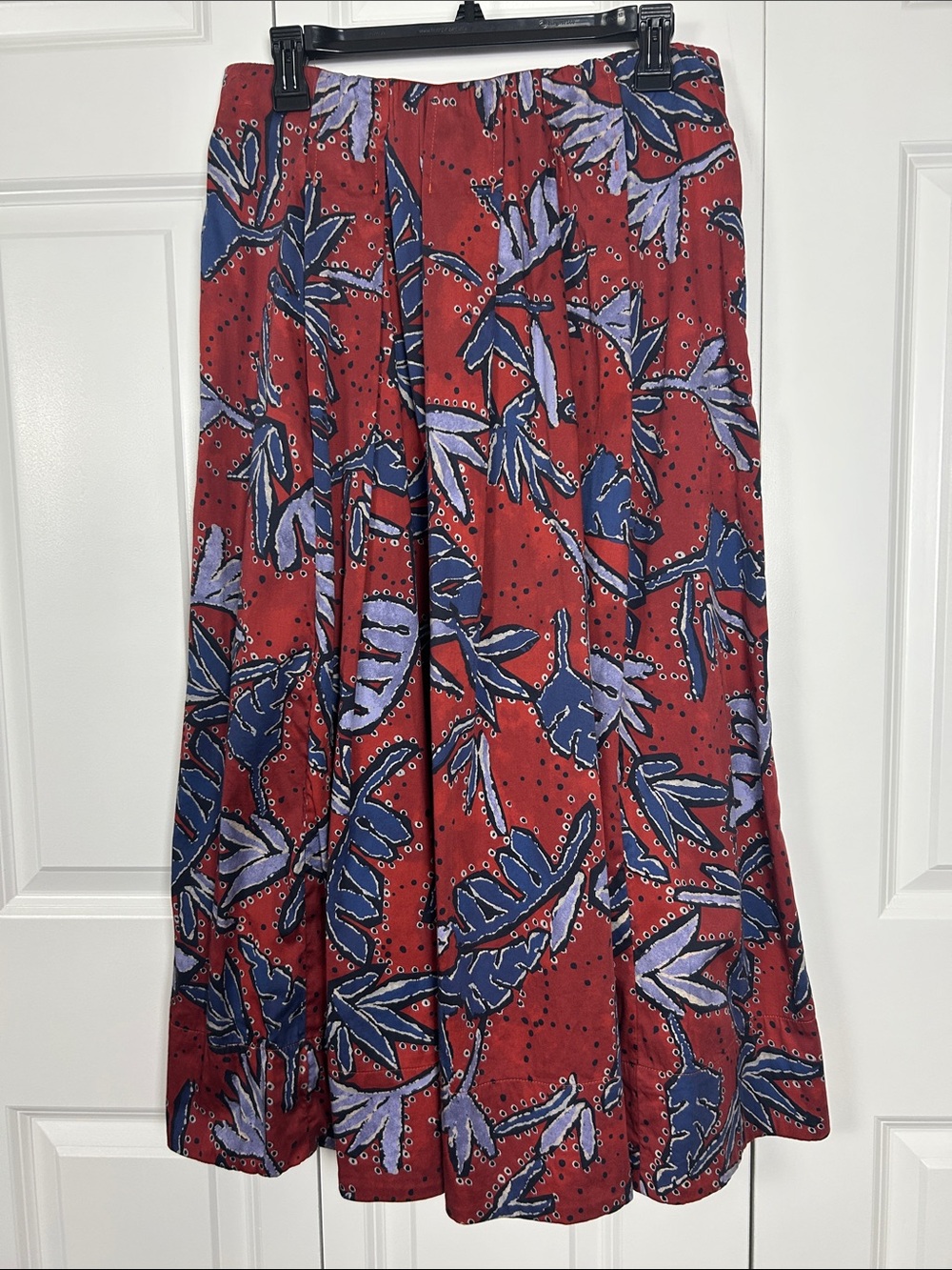 NIC+ZOE Red Floral Maxi Skirt with Blue & Lavender Leaves Size Medium